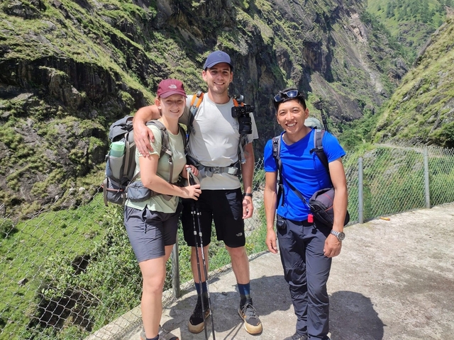 Manaslu Circuit Trek -Nepal Adventue pilgrimage Trek