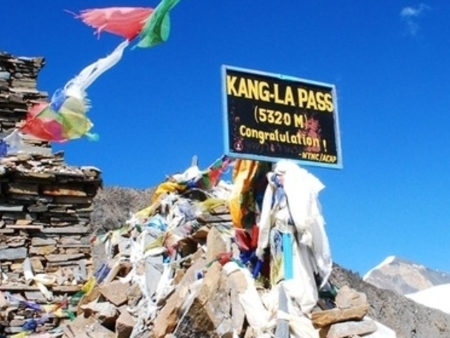 Nar Phu Valley to Annapurna Circuit Trek